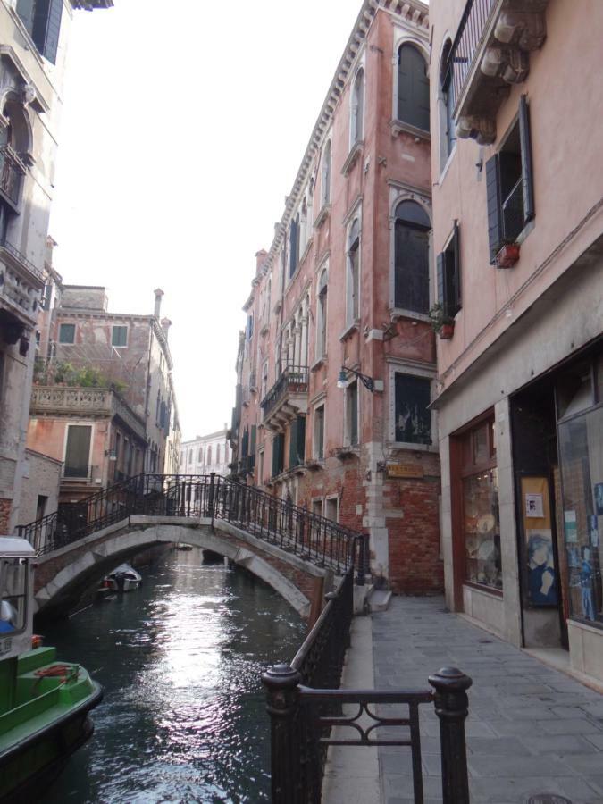 Appartement Palazzo Boldù - Ca' Colombina à Venise Extérieur photo